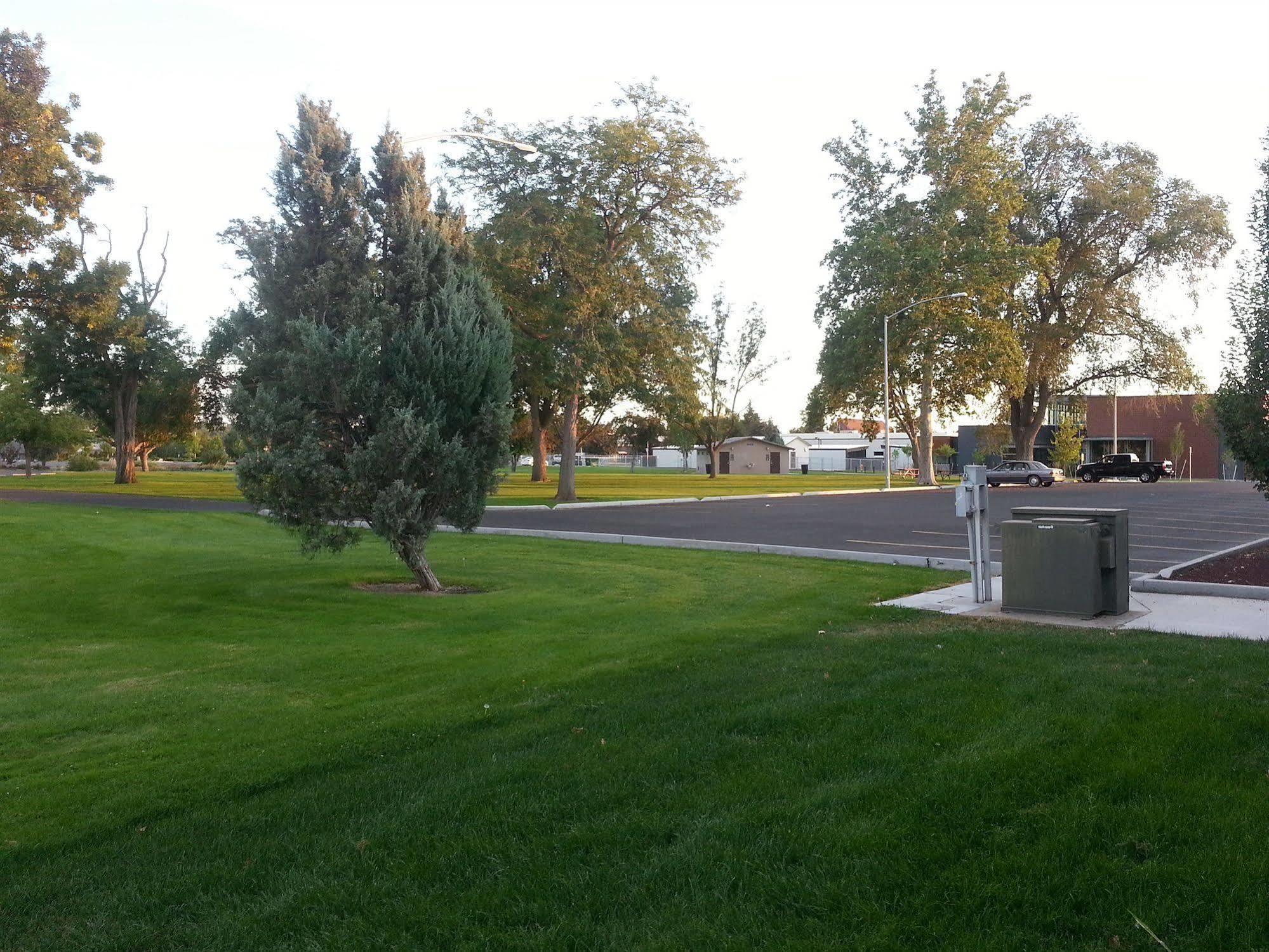 Econo Lodge Moses Lake Exteriér fotografie